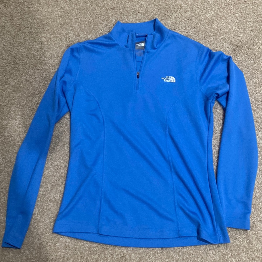 North Face VaporWick shirt. Very good condition